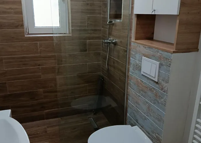 Ami 2 Centru * コンスタンツァ